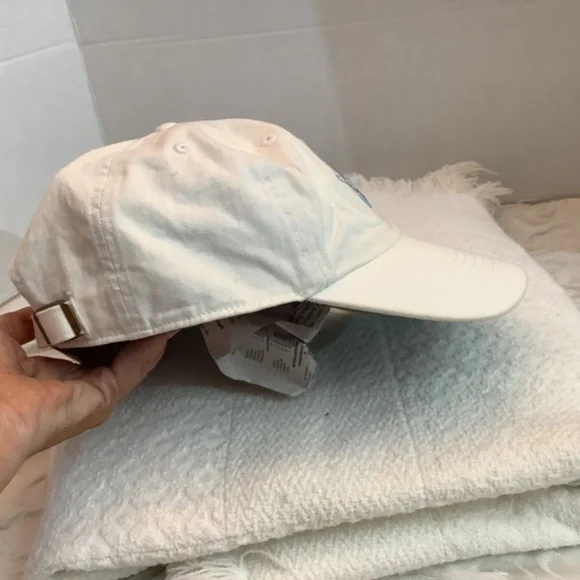 EUC Dallas cowboy NFL Ladies ball cap white - Picture 5 of 10